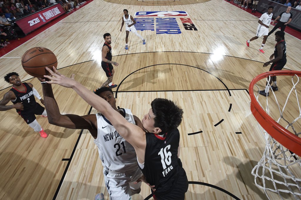 媒体人：鹈鹕两内线都是NBA轮换级对手 这场对杨瀚森锻炼价值挺大